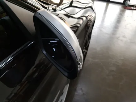 [랩샵]수원랩핑 벤츠GLC43AMG 사이드미러랩핑 벤츠사이드미러랩핑 GLC사이드미러랩핑 포인트랩핑 부분랩핑 / 수원시 영통구 이의동