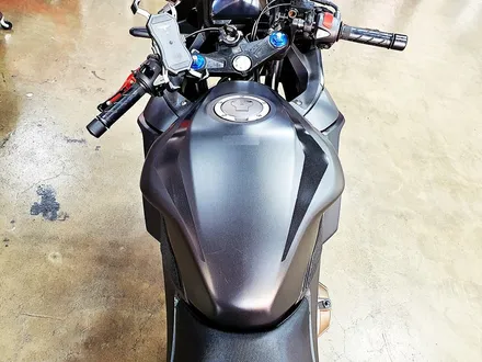 [랩샵][수원랩핑] 혼다CBR500R 포인트랩핑 기름탱크랩핑  카본랩핑 / 수원시 영통구 이의동