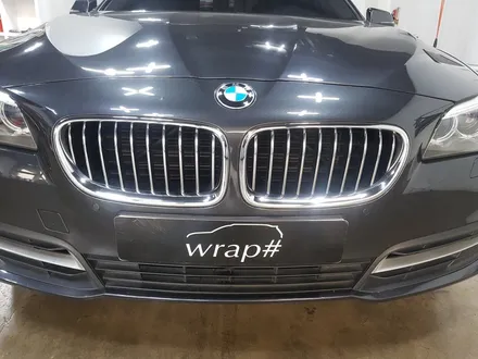 [랩샵]수원랩핑 BMW520D그릴랩핑 BMW그릴랩핑 BMW랩핑 BMW포인트랩핑 BMW부분랩핑 / 수원시 영통구 이의동