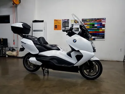 [랩샵]수원랩핑 오토바이랩핑 BMW C650GT화이트골드스파클 전체랩핑 오토바이PPF 오토바이유리막코팅 오토바이데칼 크롬랩핑 포인트랩핑 생활보호PPF / 수원시 영통구 이의동
