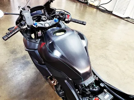 [랩샵][수원랩핑] 혼다CBR500R 포인트랩핑 기름탱크랩핑  카본랩핑 / 수원시 영통구 이의동
