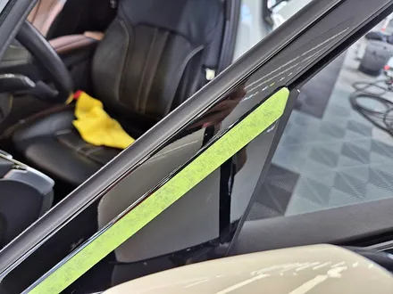 수원 광교 BMW G30 520I 크롬죽이기 크롬딜리트 그릴교체 포인트 출장 랩핑 / 수원시 영통구 이의동