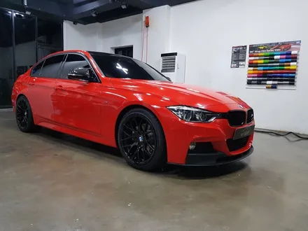 [랩샵]수원랩핑 BMW F30 320D 전체랩핑          에이버리 슈프림 카디널레드 / 수원시 영통구 이의동