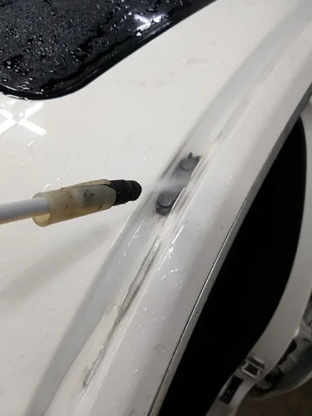 [랩샵]수원랩핑 벤츠E클래스 루프스킨 루프스킨제거 루프스킨제시공 랩핑제거 벤츠랩핑 E클래스랩핑 E클래스루프스킨 / 수원시 영통구 이의동