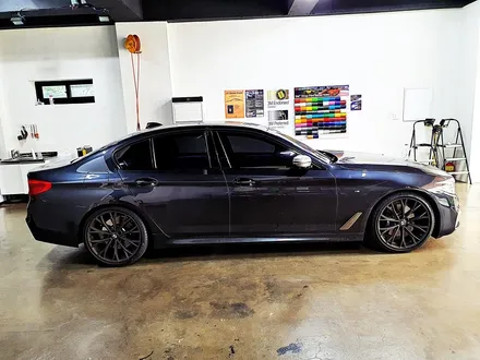 [랩샵][수원랩핑] BMW 530i 크롬죽이기 크롬딜리트 포인트랩핑 / 수원시 영통구 이의동