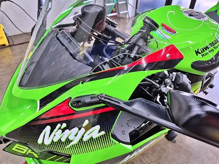 수원 광교 가와사키 닌자 ZX6R 바이크 오토바이 레이싱 방탄 데칼 실사인쇄 포인트 랩핑 / 수원시 영통구 이의동