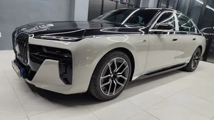 BMW i7 하단 투톤(듀오톤) 랩핑 / BMW / i7 / 경기도 고양시
