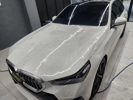랩스터 BMW 5시리즈 프론트 패키지+그릴 랩핑 / 고양 신원동