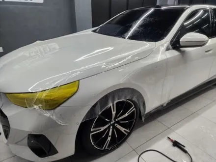 랩스터 BMW 5시리즈 프론트 패키지+그릴 랩핑 / 고양 신원동