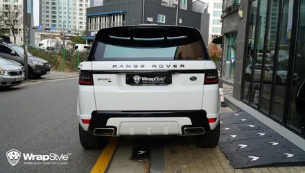 블랙과 화이트의 완벽한 조화 레인지로버 스포츠 블랙팩 / 김포시 마산동