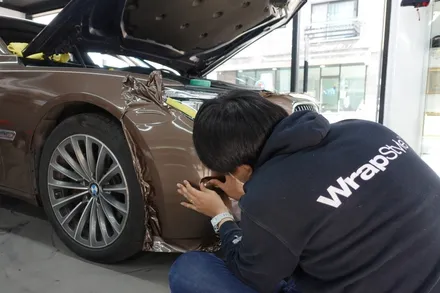 [랩스타일 코리아] 자동차 랩핑으로 내차의 느낌 바꾸기 - BMW 7 series 색상변경 전체랩핑 (에이버리 글로스 메탈릭 브라운) / 김포시 마산동