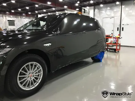 [랩스타일 코리아] 재규어 F-페이스 신차 전체 랩핑 (Jaguar F-Pace Avery Supreme Black Metallic wrapping) / 김포시 마산동