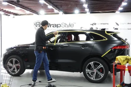 [랩스타일 코리아] 재규어 전문 랩핑센터, 재규어 F-PACE - 사틴블랙 전체 랩핑 / 김포시 마산동