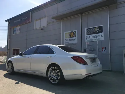 [랩스타일코리아] 더프리메로의 추억, 메르세데스 벤츠의 기함, S500 4matic 전체색상변경 자동차랩핑 (에이버리슈프림) / 김포시 마산동