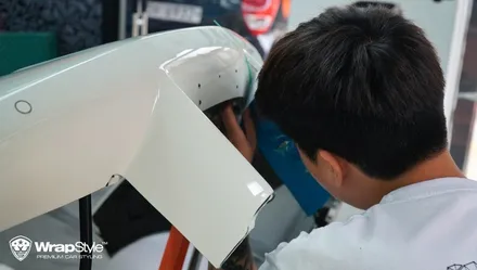 페라리 전체랩핑 이노즈텍 마이애미블루 자동차 전체랩핑 / 김포시 마산동