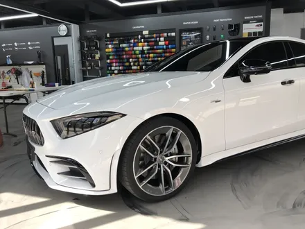 [랩스타일 코리아] 하이그로시 루프스킨 시공과 스포일러 카본랩핑의 콜라보 - CLS 53 AMG 시공 / 김포시 마산동