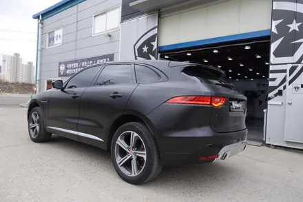 [랩스타일 코리아] 재규어 전문 랩핑센터, 재규어 F-PACE - 사틴블랙 전체 랩핑 / 김포시 마산동