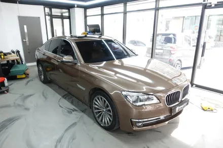 [랩스타일 코리아] 자동차 랩핑으로 내차의 느낌 바꾸기 - BMW 7 series 색상변경 전체랩핑 (에이버리 글로스 메탈릭 브라운) / 김포시 마산동
