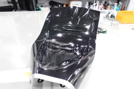 [랩스타일 코리아] 감성 뿜뿜! 벤츠 E300 신차 업그레이드 하기! 실내 센터페시아 카본 랩핑 및 사이드미러 랩핑과 루프스킨 시공 / 김포시 마산동