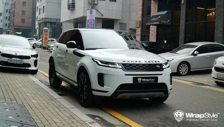 레인지로버 이보크 루프스킨과 휠도색으로 블랙팩 완벽하게! / 김포시 마산동