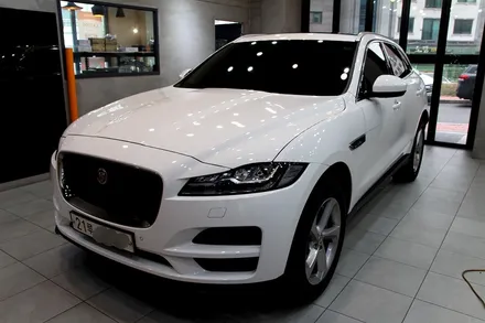 재규어 F-PACE 루프 랩핑으로 날개를 달다. / 수원시 영통구 원천동