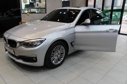 BMW 실내 랩핑 이렇게 합니다! / 수원시 영통구 원천동