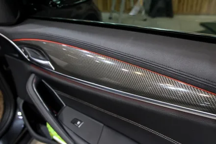 BMW G30 실내랩핑으로 리얼카본 연출 해봤어요! / 수원시 영통구 원천동