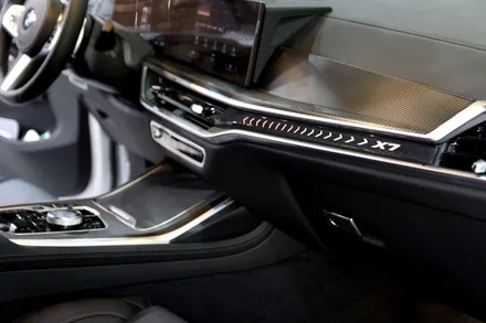 BMW X7 실내 랩핑 하이그로시 탈출! / 수원시 영통구 원천동