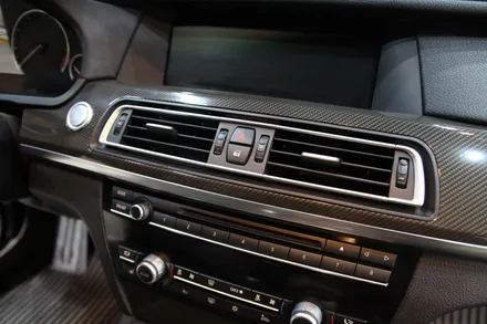 bmw 7시리즈 F01 수원랩핑 실내 우드를 카본으로! / 수원시 영통구 원천동