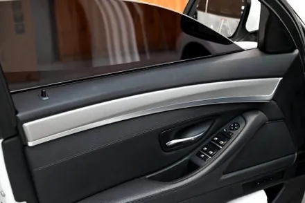 BMW F10 실내 랩핑으로 우드그레인 삭제 / 수원시 영통구 원천동