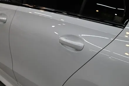 벤츠 윈도몰딩 크롬죽이기 랩핑으로! / 수원시 영통구 원천동