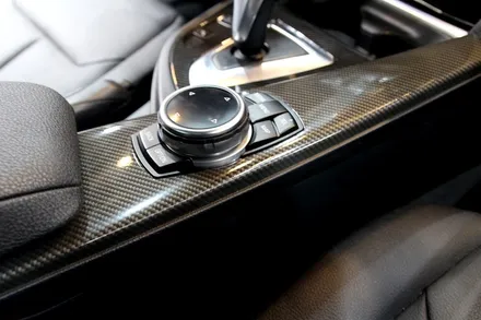 bmw 4시리즈 실내랩핑으로 촌스러운 우드 탈출기! / 수원시 영통구 원천동