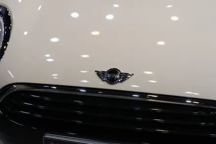 BMW 미니쿠퍼 클럽맨 전체랩핑 시공! / 수원시 영통구 원천동