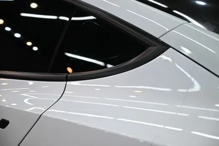 테슬라 모델3 랩핑 크롬죽이기로 완성한 세련된 변화 / 수원시 영통구 원천동