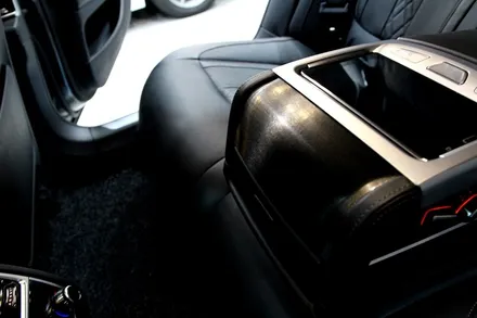 BMW 730d 3M브러쉬 실내 랩핑으로 우드 탈출! / 수원시 영통구 원천동
