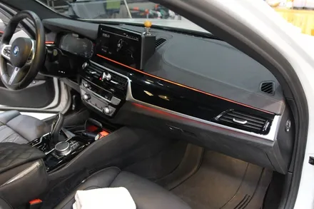 BMW 5시리즈 매트릭스 블랙 실내 랩핑 리뷰! / 수원시 영통구 원천동