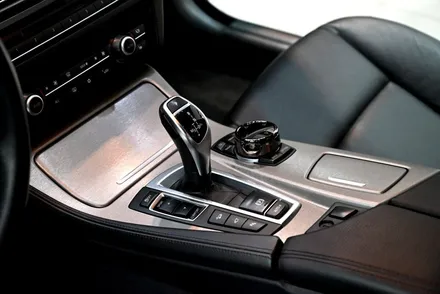 BMW F10 실내 랩핑으로 우드그레인 삭제 / 수원시 영통구 원천동