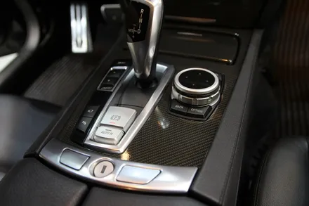 bmw 7시리즈 F01 수원랩핑 실내 우드를 카본으로! / 수원시 영통구 원천동