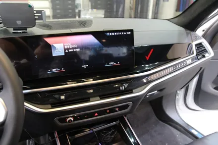 BMW X7 실내 랩핑 하이그로시 탈출! / 수원시 영통구 원천동