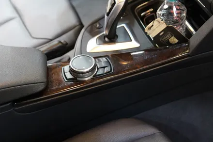 BMW 실내 랩핑 이렇게 합니다! / 수원시 영통구 원천동