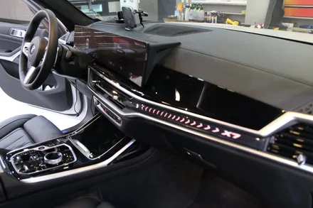 BMW X7 실내 랩핑 하이그로시 탈출! / 수원시 영통구 원천동