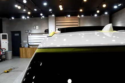재규어 F-PACE 루프 랩핑으로 날개를 달다. / 수원시 영통구 원천동