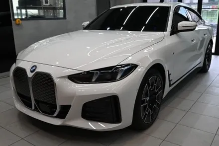 BMW 4시리즈 랩핑으로 블랙 그릴 완성. / 수원시 영통구 원천동