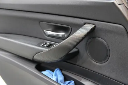 BMW 실내 랩핑 이렇게 합니다! / 수원시 영통구 원천동