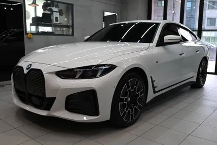 BMW 4시리즈 랩핑으로 블랙 그릴 완성. / 수원시 영통구 원천동