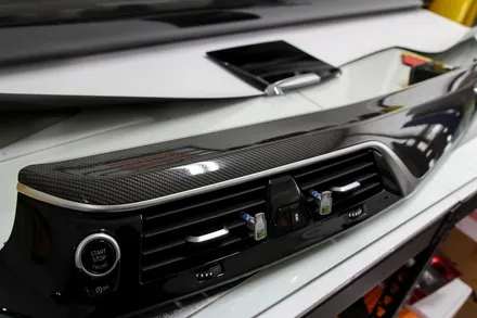 BMW G30 실내랩핑으로 리얼카본 연출 해봤어요! / 수원시 영통구 원천동