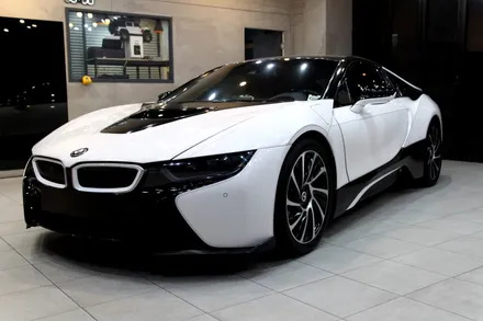 BMW I8 포인트 랩핑 리뷰! - 비용 / 수원시 영통구 원천동