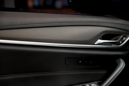 BMW 5시리즈 자동차 실내랩핑 하는 이유? / 수원시 영통구 원천동
