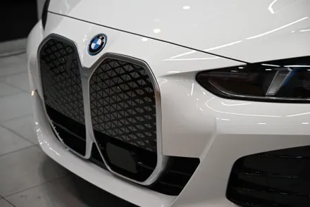 BMW 4시리즈 랩핑으로 블랙 그릴 완성. / 수원시 영통구 원천동