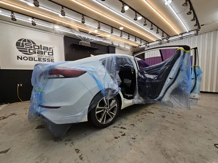 무더운 여름에는 차량 틴팅 신경쓰셔야죠! 진주 썬팅 재시공은 여기! / 진주, 창원, 순천